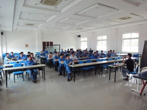 在學習中納涼 華立涂裝開展職工技能與家政服務培訓